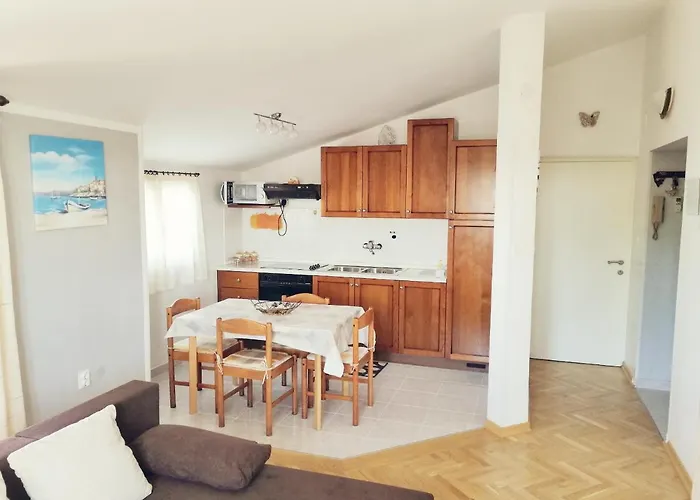 Santa Marina * Tar-Vabriga