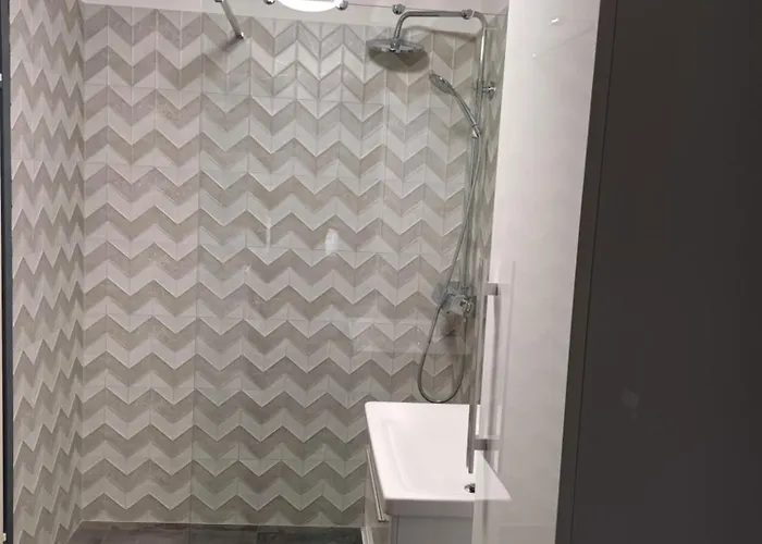 Santa Marina 아파트